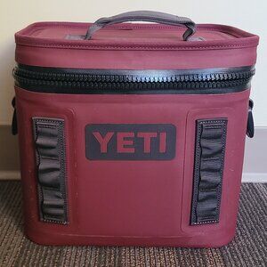 Yeti Hopper Flip 8